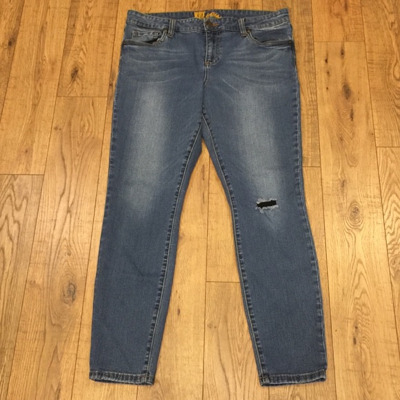 Kut from the Kloth Denim - Kut From the Kloth Distressed Ankle Jeans